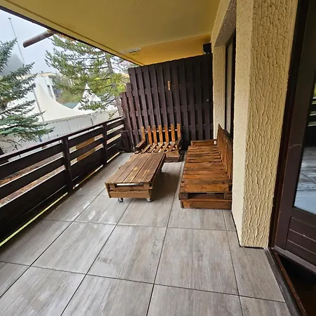 Appartamento Praloup 1600 Ideal Famille