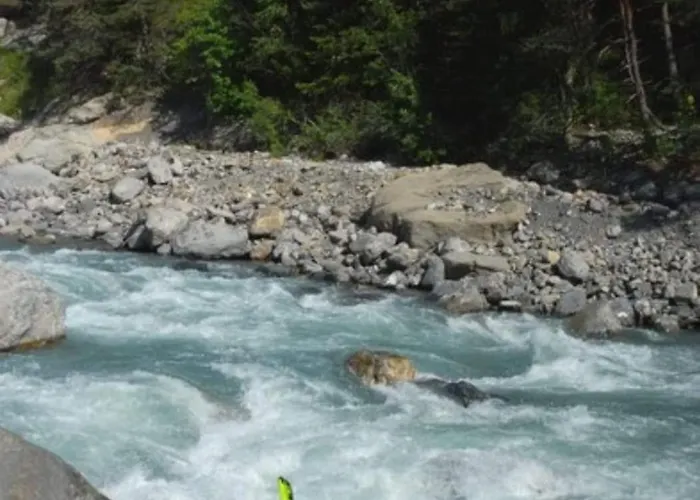 Praloup 1600 Ideal Famille Uvernet-Fours